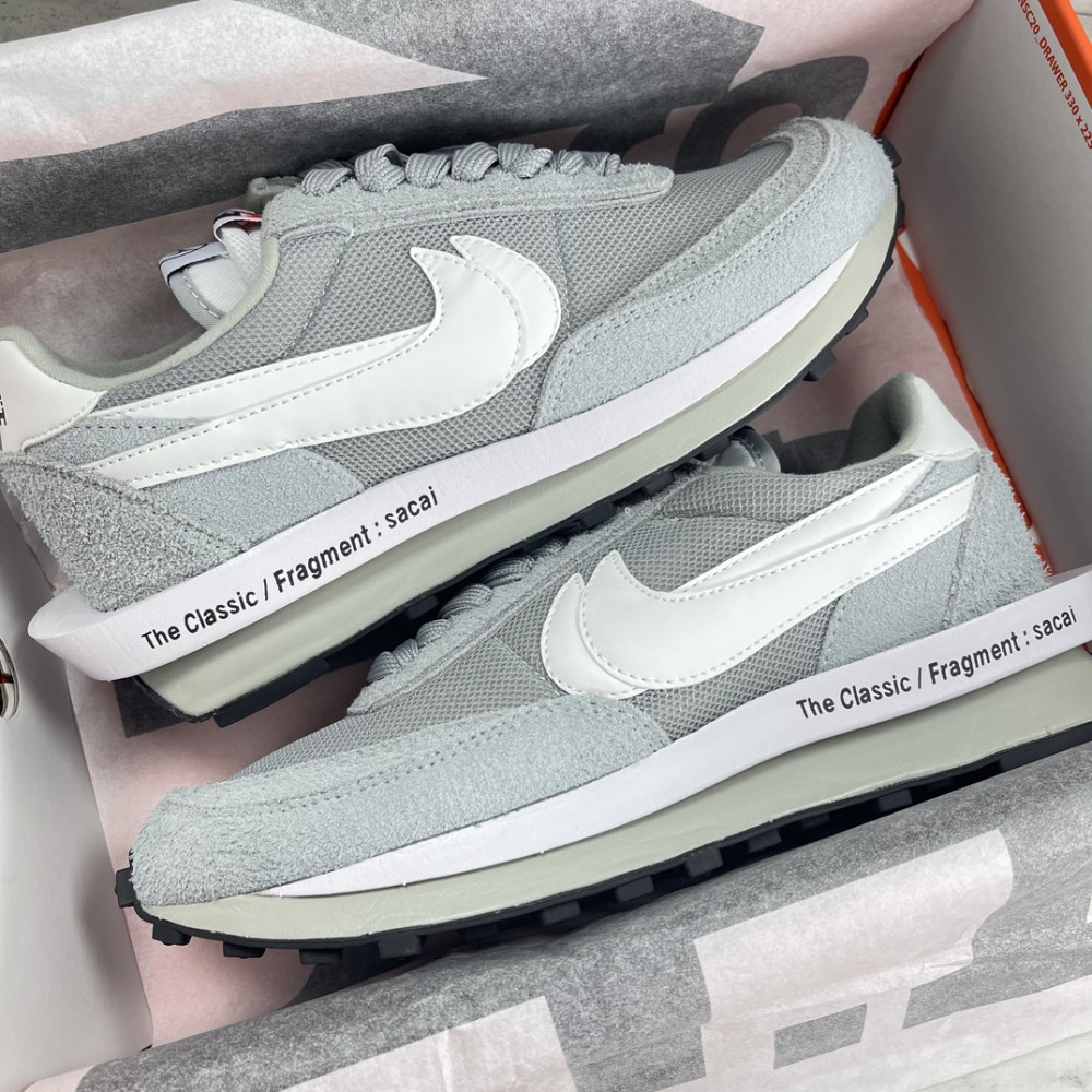 sacai x Nike LDV Waffle