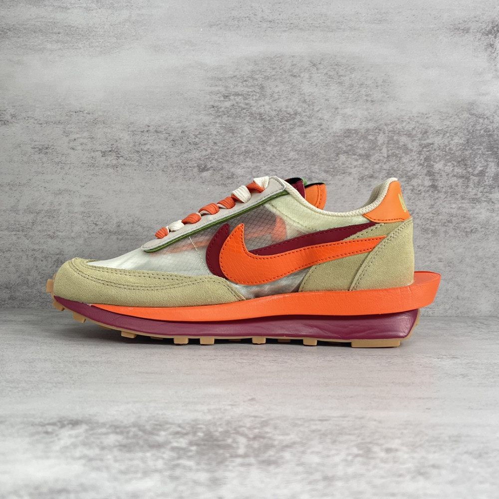 sacai x Nike LDV Waffle