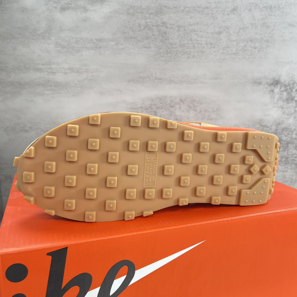 sacai x Nike LDV Waffle