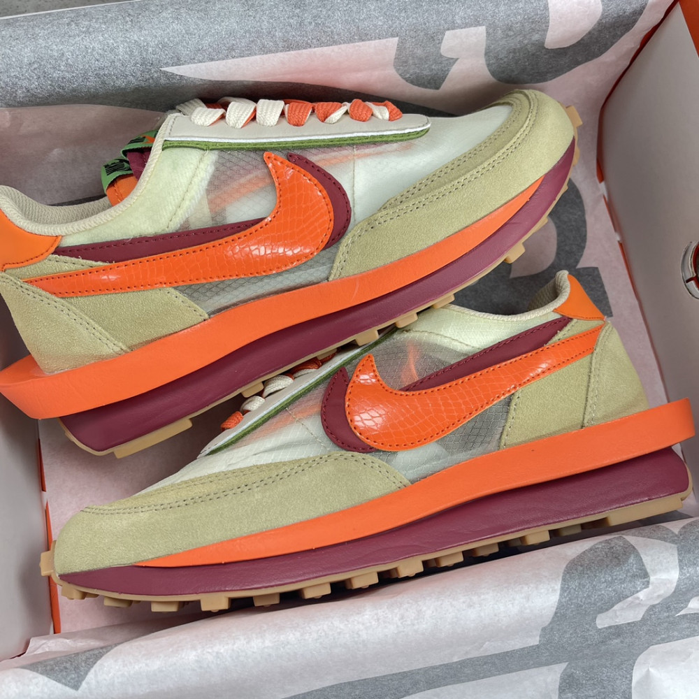 sacai x Nike LDV Waffle
