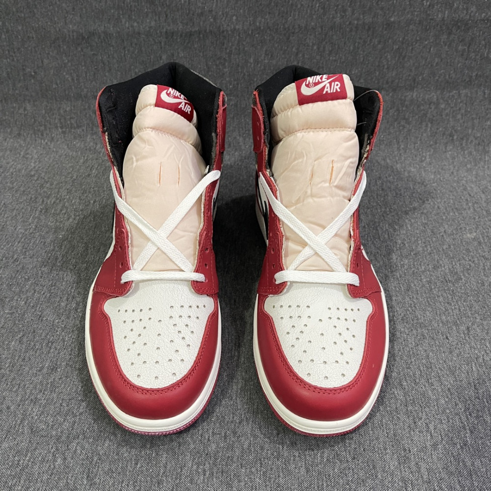 Air Jordan 1 Retro High OG 'Chicago Lost & Found'
