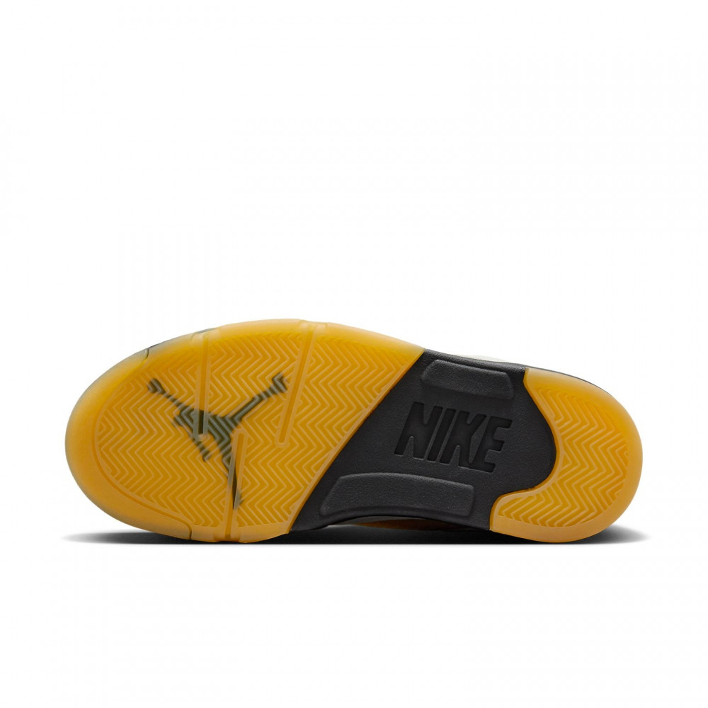 (WMNS) Air Jordan 5 x A Ma Maniere  Photon Dust  FZ5758-004