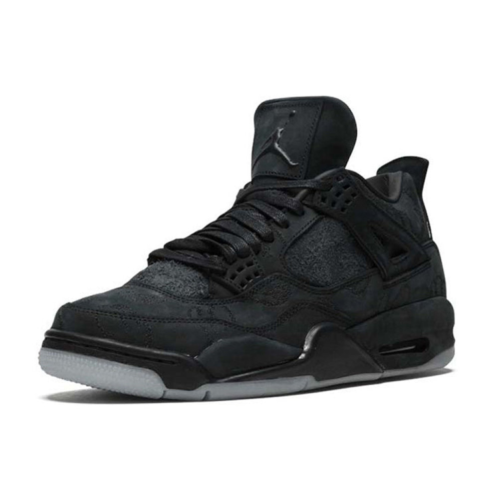 Air Jordan 4 Retro x KAWS Black 930155-001 Air Jordan 4 Retro x KAWS Black 930155-001