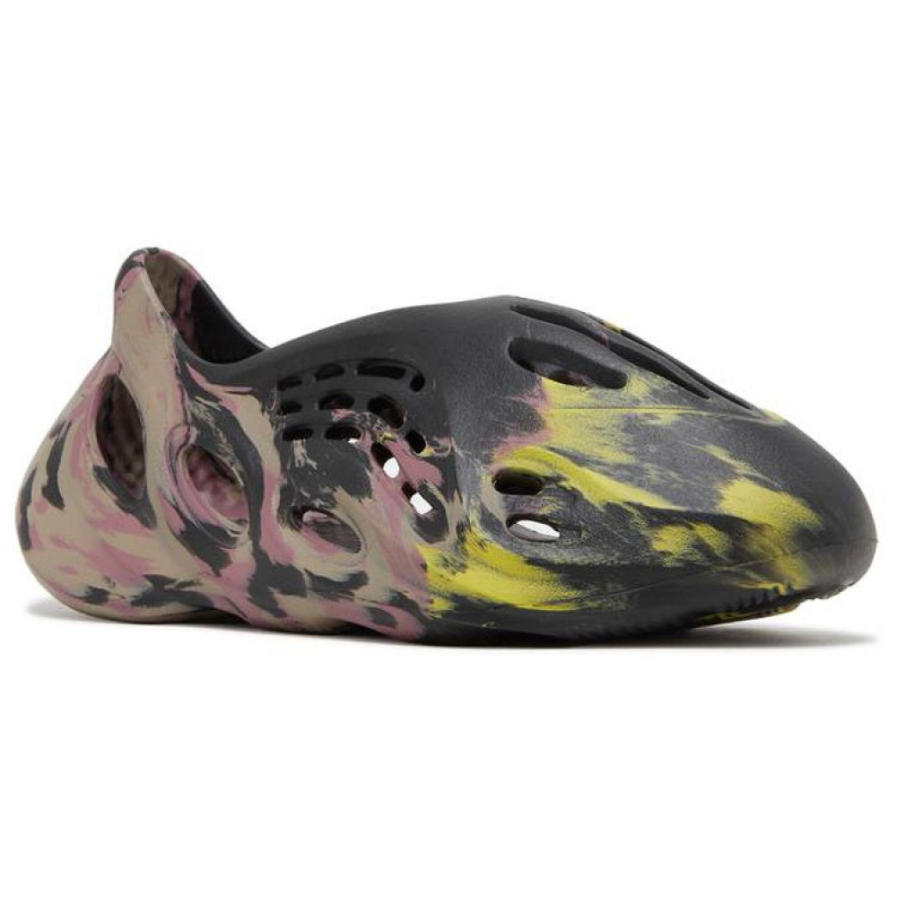 Yeezy Foam Runner  MX Carbon  IG9562