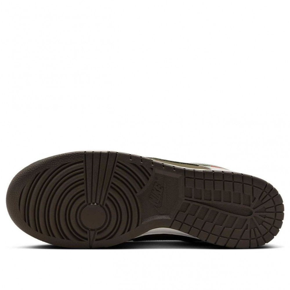 Nike Dunk Low  Year of the Snake  HV5980-231
