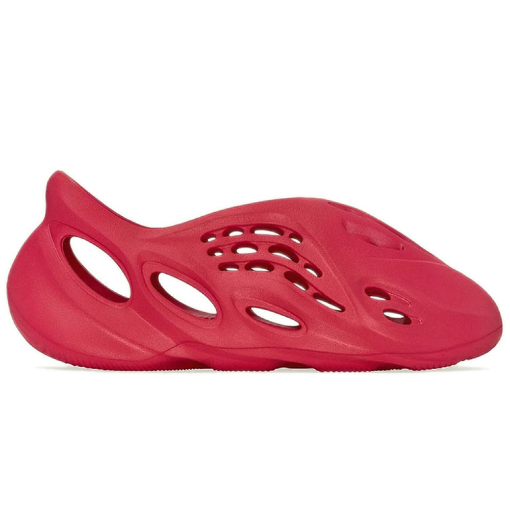 Yeezy Foam Runner Vermilion GW3355 Yeezy Foam Runner Vermilion GW3355