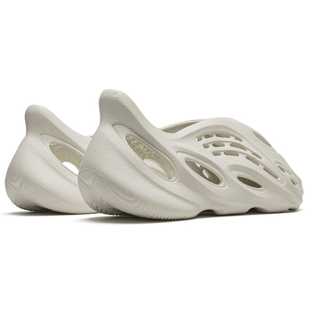 Yeezy Foam Runner Ararat G55486 Yeezy Foam Runner Ararat G55486