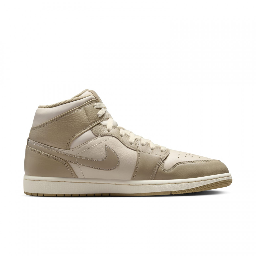 Air Jordan 1 Mid Legend Light Brown HF4830-203 Air Jordan 1 Mid Legend Light Brown HF4830-203