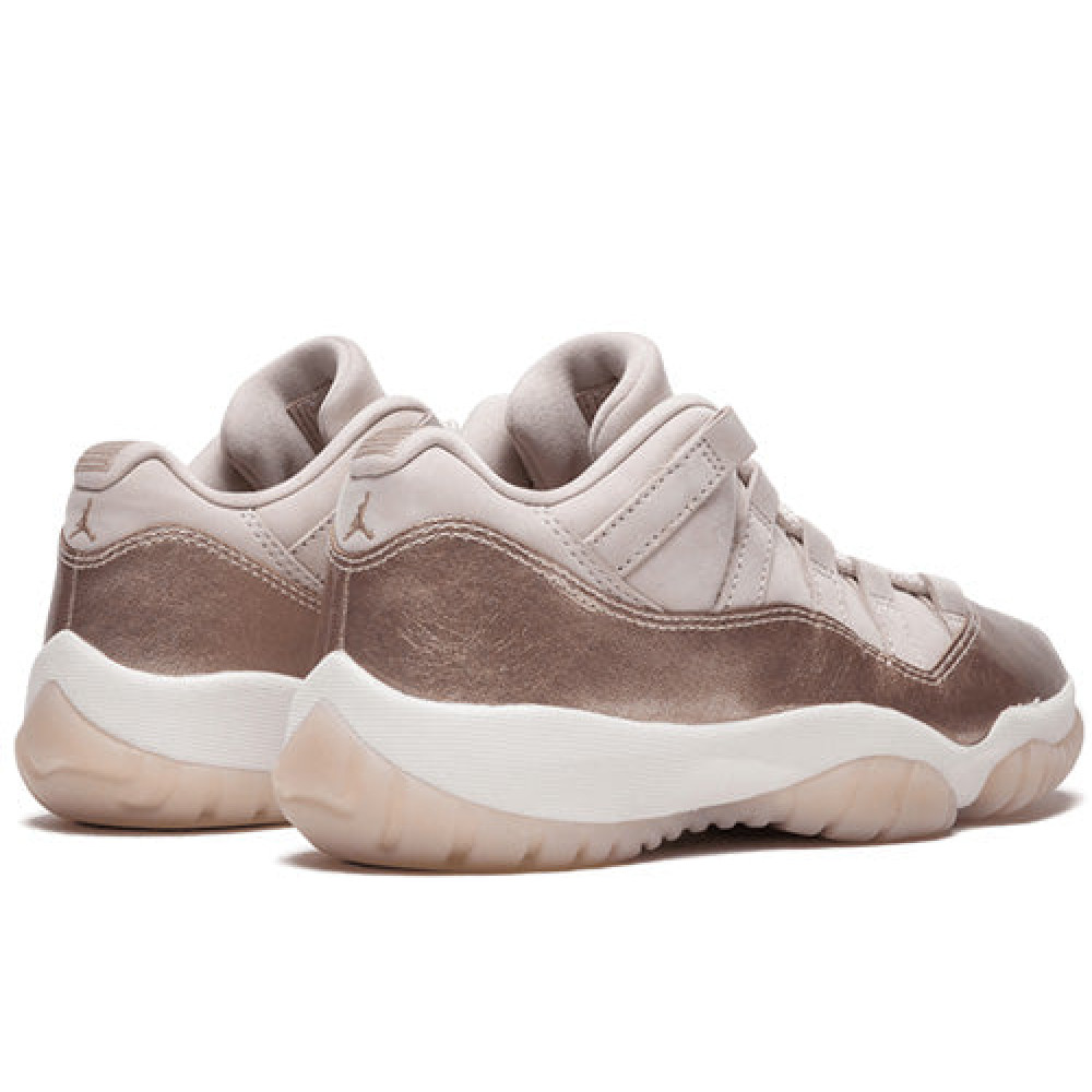 (WMNS) Air Jordan 11 Low  Rose Gold  AH7860-105