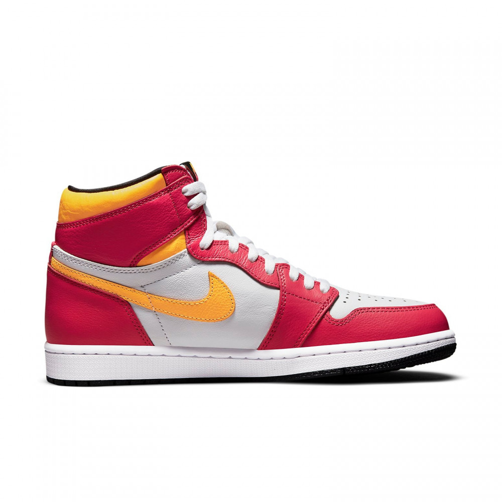Air Jordan 1 Retro High OG Light Fusion Red 555088-603 Air Jordan 1 Retro High OG Light Fusion Red 555088-603