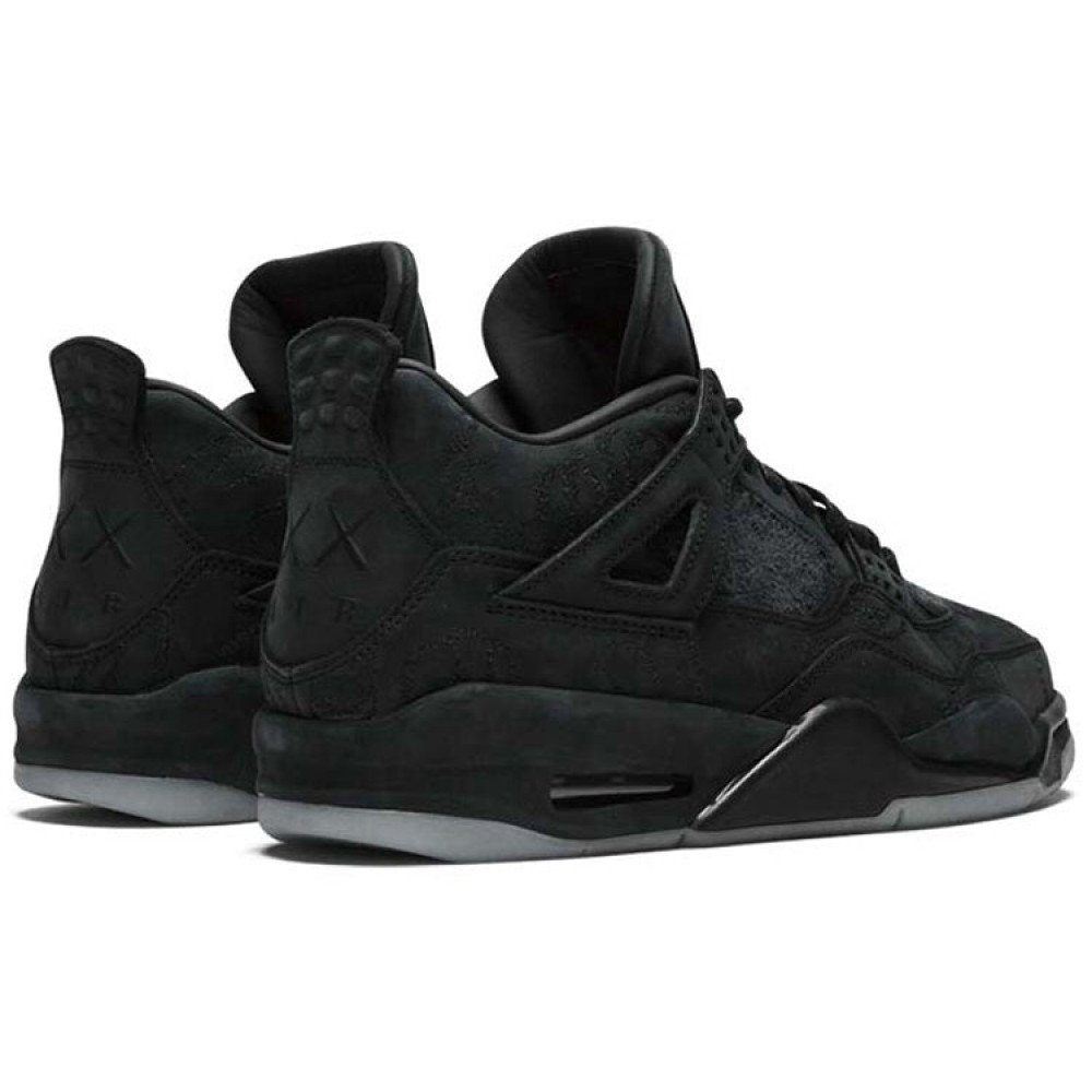 Air Jordan 4 Retro x KAWS Black 930155-001 Air Jordan 4 Retro x KAWS Black 930155-001