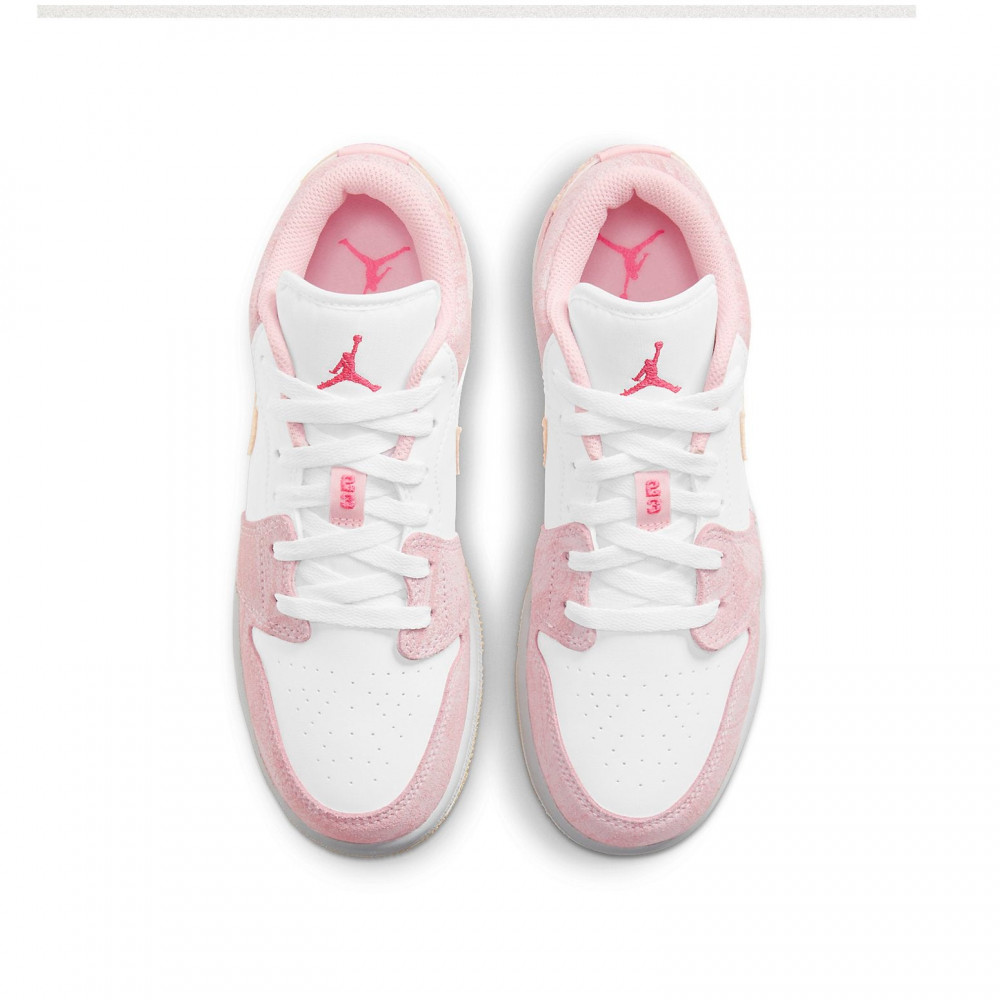 (GS) Air Jordan 1 Low Strawberry Ice Cream CW7104-601 (GS) Air Jordan 1 Low Strawberry Ice Cream CW7104-601