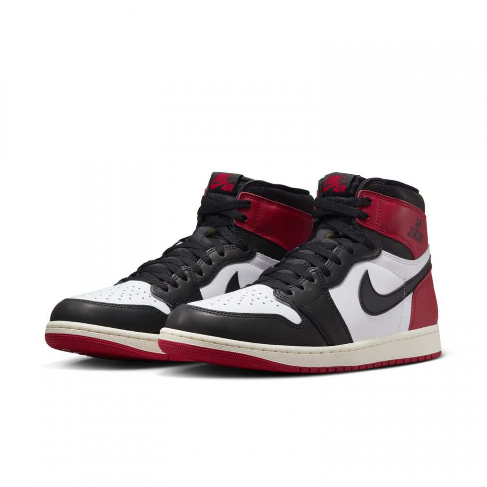 Air Jordan 1 Retro High OG Black Toe Reimagined DZ5485-106 Air Jordan 1 Retro High OG Black Toe Reimagined DZ5485-106