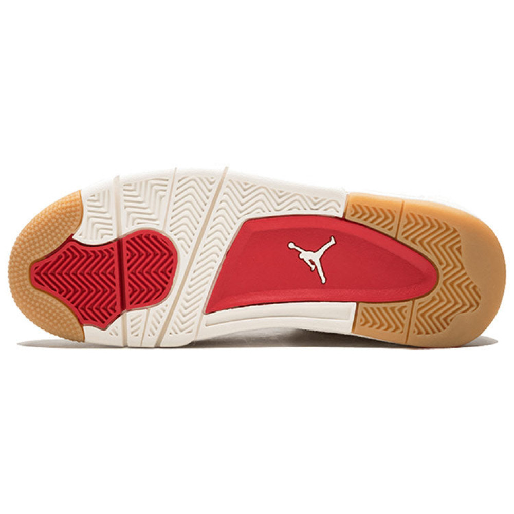 Air Jordan 4 Retro x Levi s White Denim AO2571-100 Air Jordan 4 Retro x Levi s White Denim AO2571-100