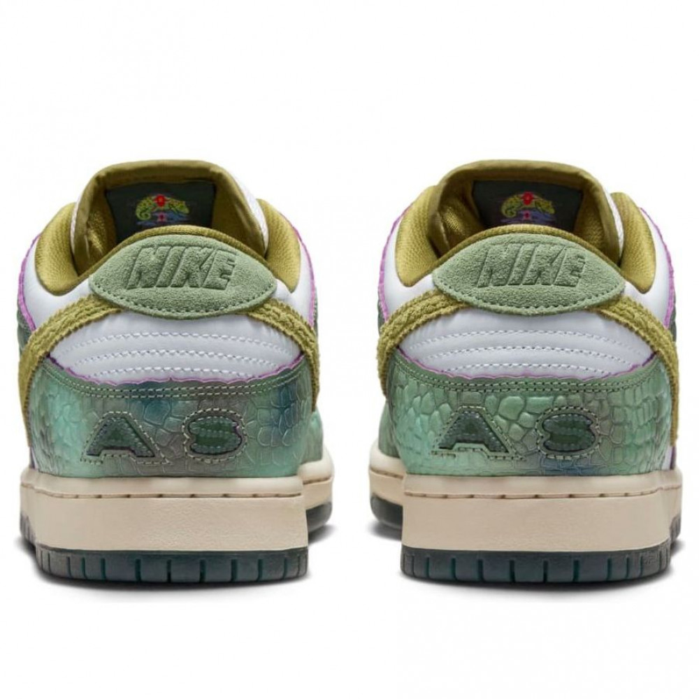 Nike x Alexis Sablone SB Dunk Low Chameleon HJ3386-300 Nike x Alexis Sablone SB Dunk Low Chameleon HJ3386-300