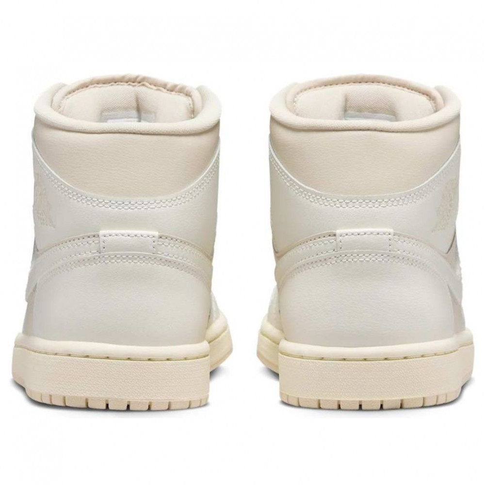 (WMNS) Air Jordan 1 Mid Legend Light Brown BQ6472-201 (WMNS) Air Jordan 1 Mid Legend Light Brown BQ6472-201