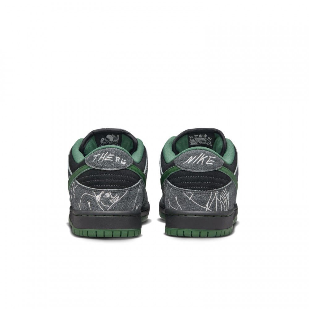 Nike x There Skateboard SB Dunk Low Pro Anthracite Gorge Green HF7743-001 Nike x There Skateboard SB Dunk Low Pro Anthracite Gorge Green HF7743-001