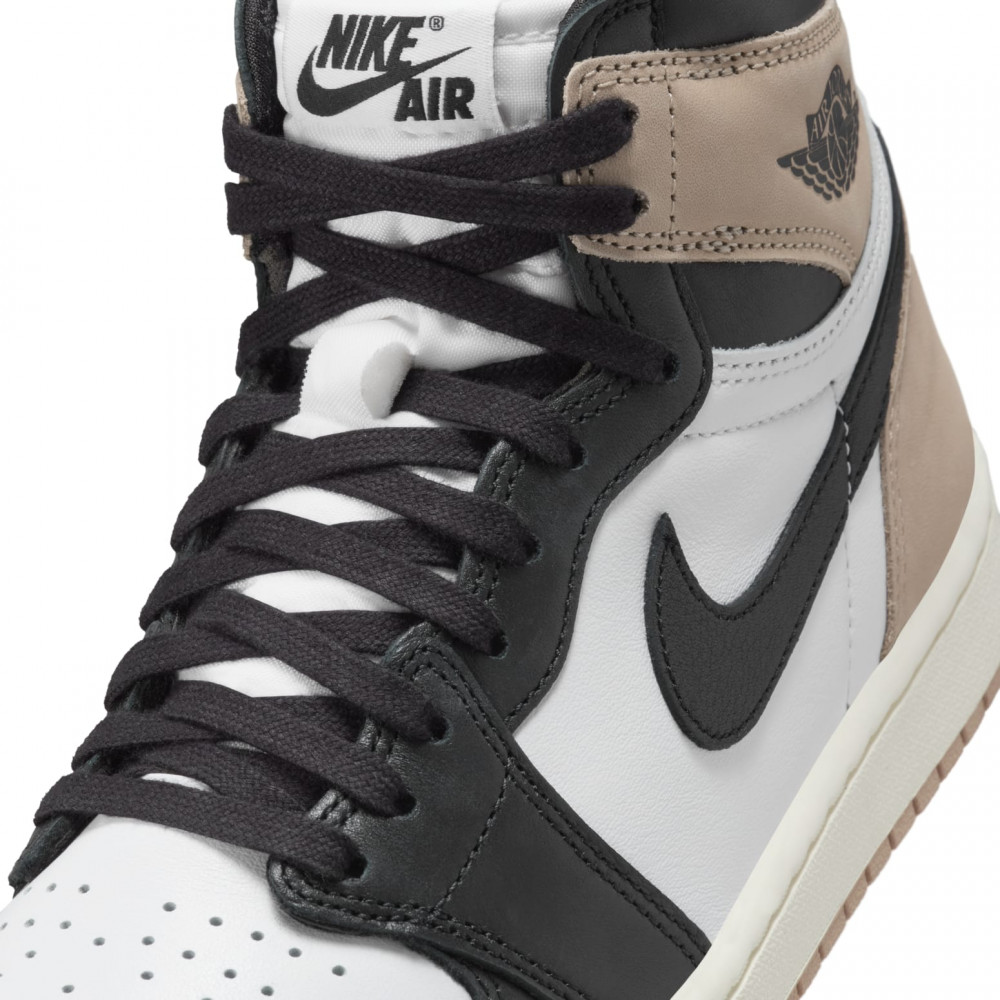 (WMNS) Air Jordan 1 Retro High OG  Latte  FD2596-021