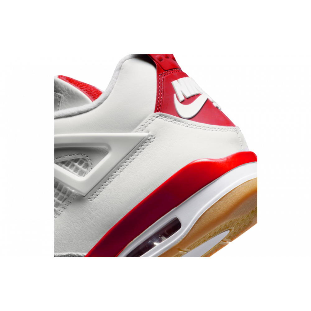 Nike SB x Air Jordan 4 Retro SP Varsity Red Friends Family DR5415-106 Nike SB x Air Jordan 4 Retro SP Varsity Red Friends Family DR5415-106