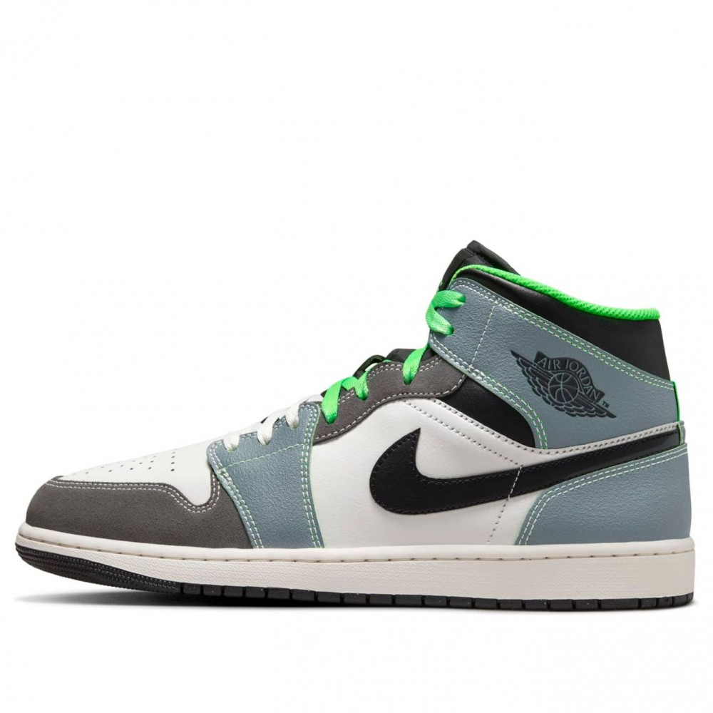 Air Jordan 1 Mid Casa 93 HQ3829-001 Air Jordan 1 Mid Casa 93 HQ3829-001