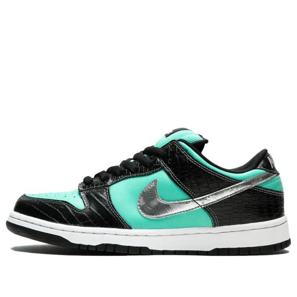 Nike x Diamond Supply Co. SB Dunk Low Pro Tiffany 304292-402 Nike x Diamond Supply Co. SB Dunk Low Pro Tiffany 304292-402