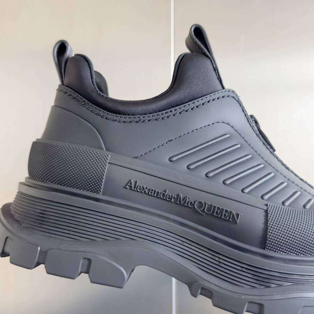 Alexander McQueen Tread Slick Alexander McQueen Tread Slick