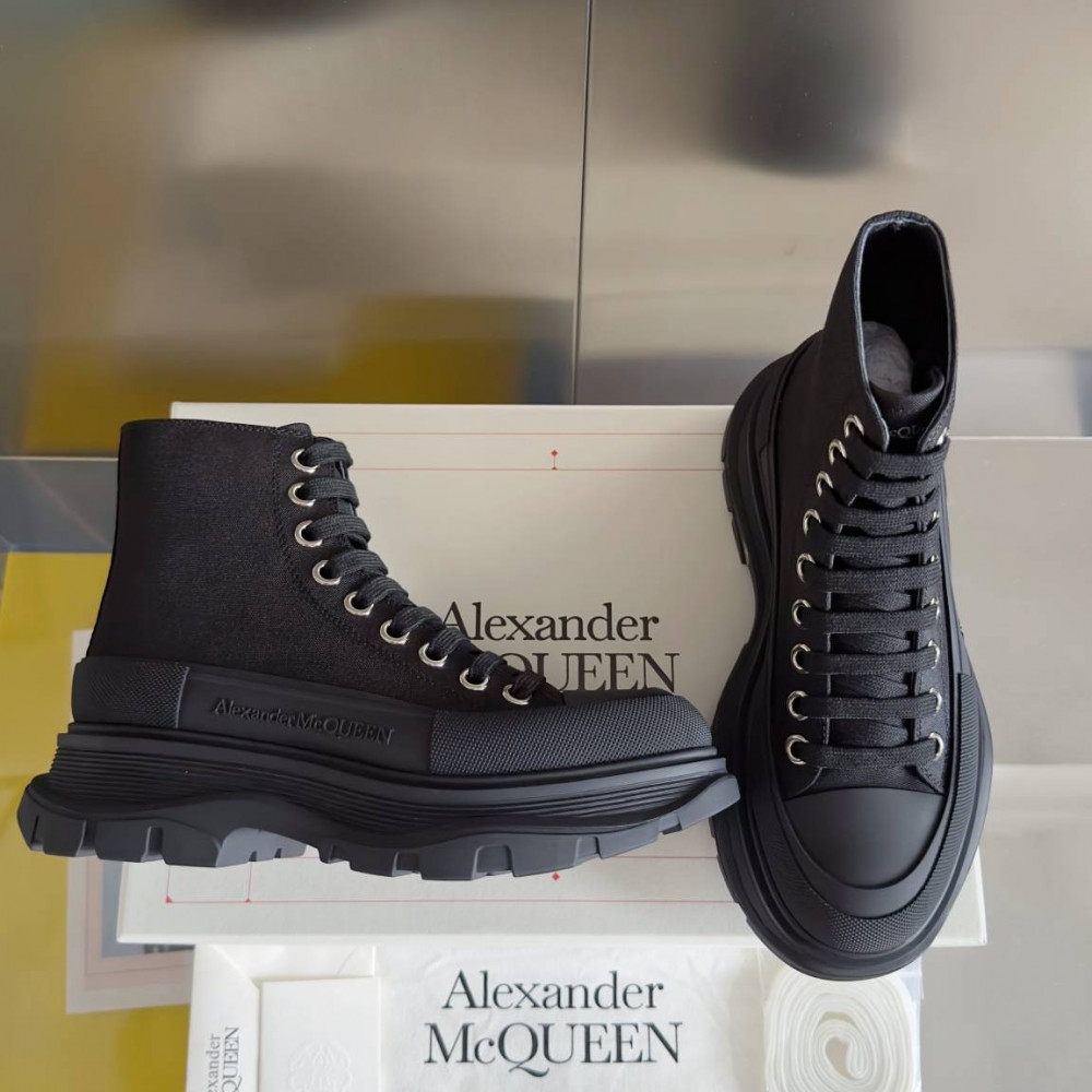 Alexander McQueen Tread Slick Alexander McQueen Tread Slick