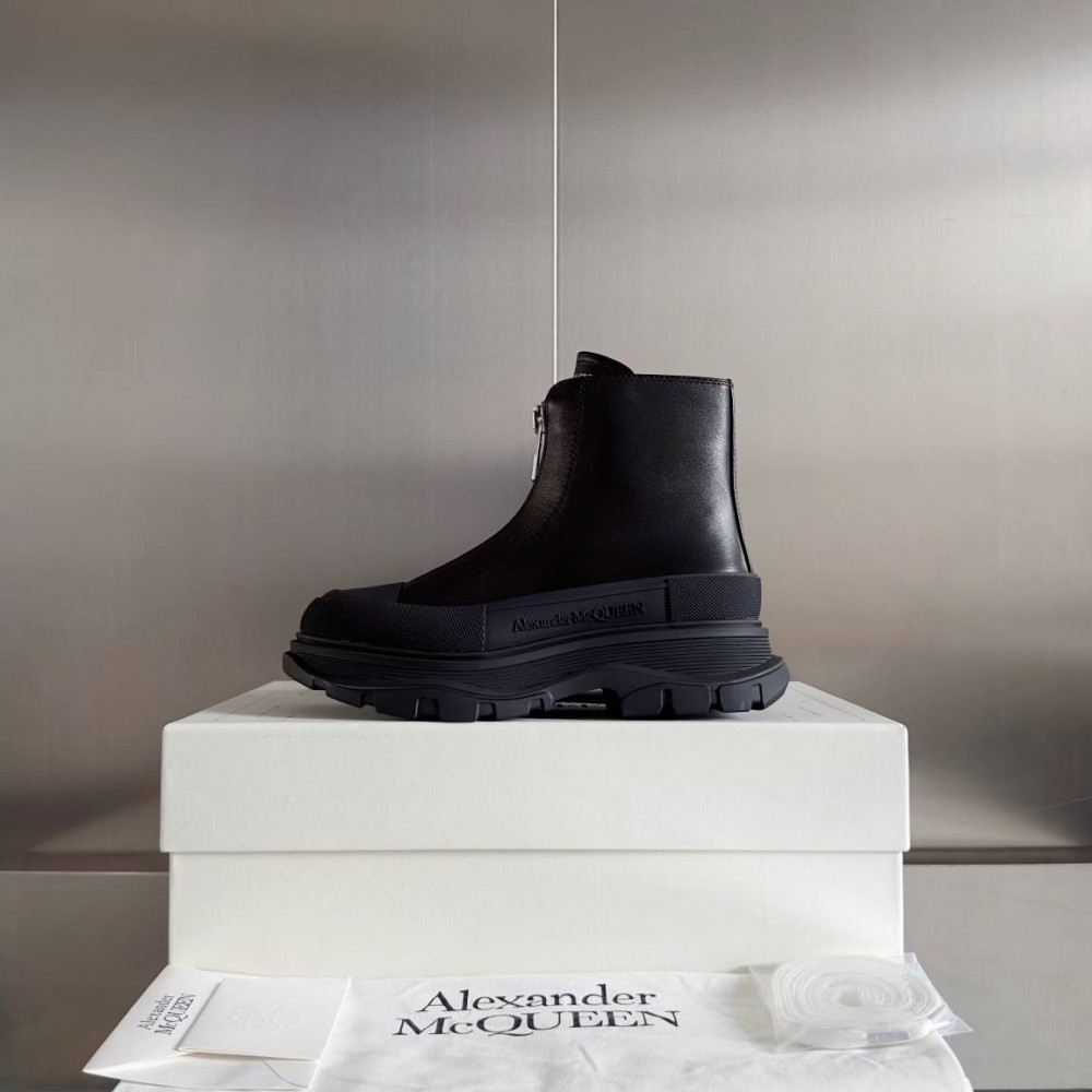 Alexander McQueen Tread Slick Alexander McQueen Tread Slick