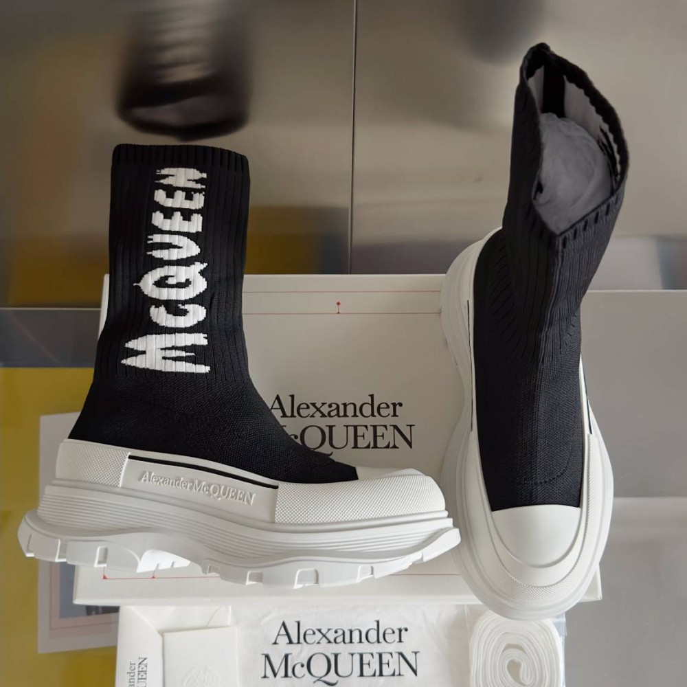 Alexander McQueen Tread Slick Alexander McQueen Tread Slick
