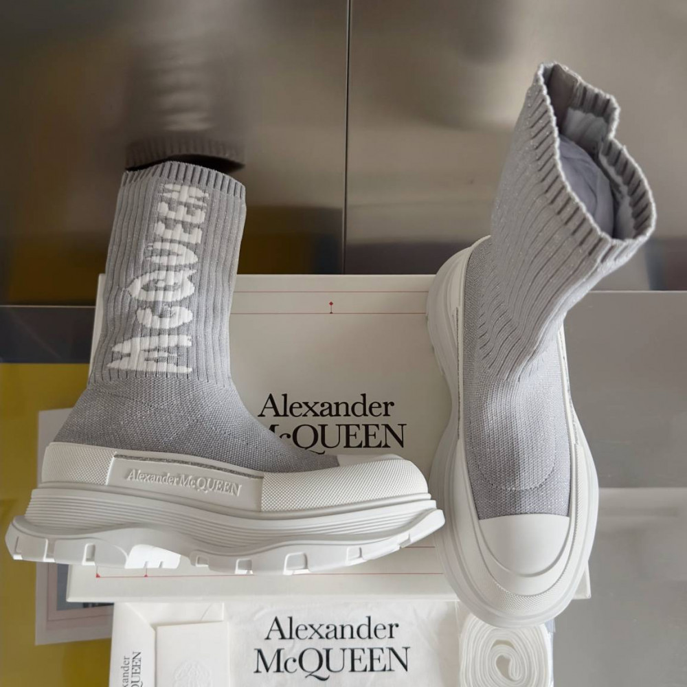 Alexander McQueen Tread Slick Alexander McQueen Tread Slick