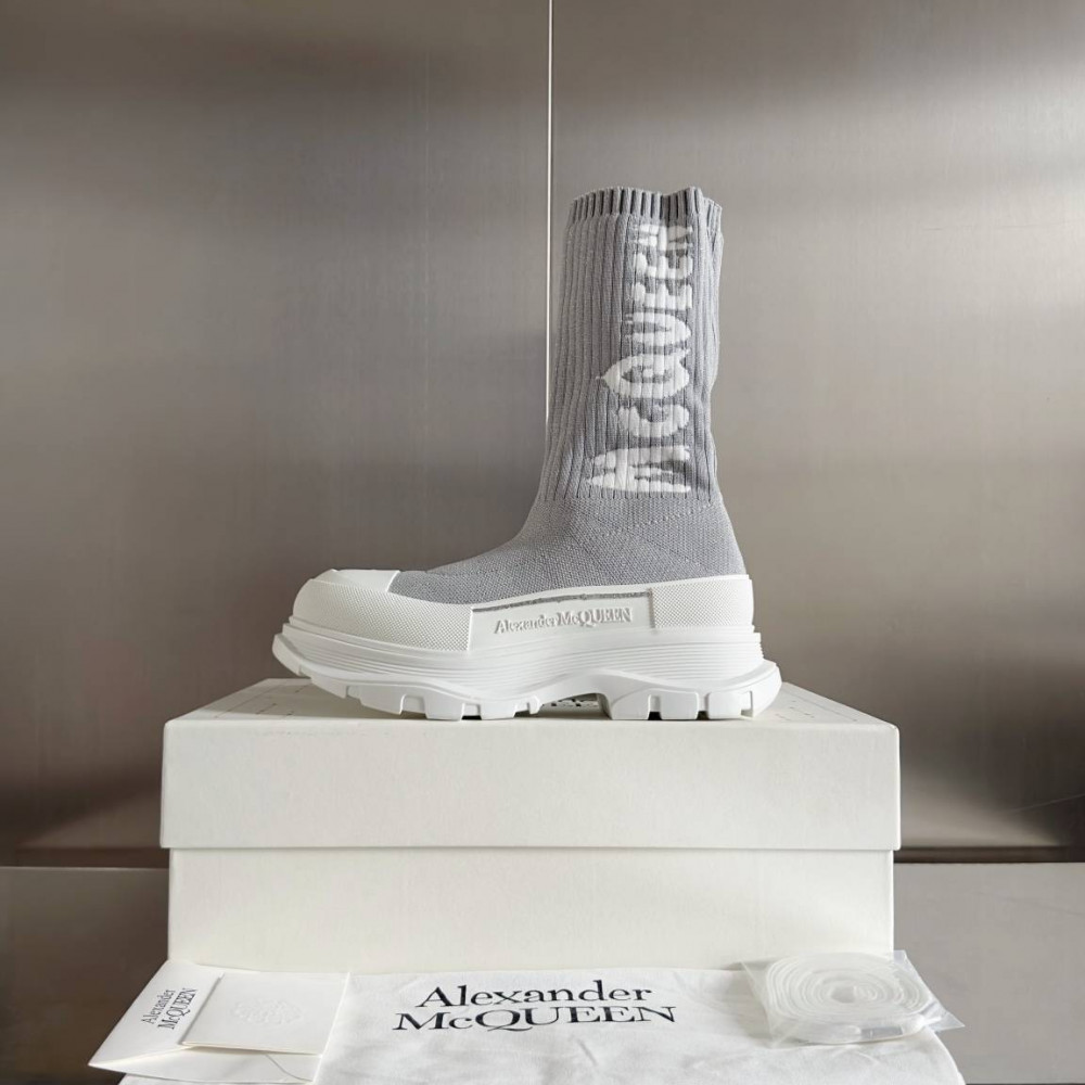 Alexander McQueen Tread Slick Alexander McQueen Tread Slick