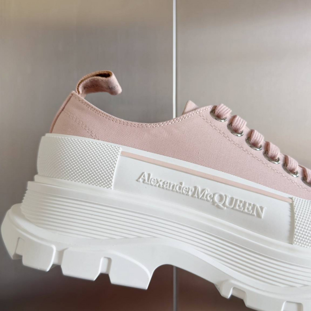 Alexander McQueen Tread Slick Alexander McQueen Tread Slick