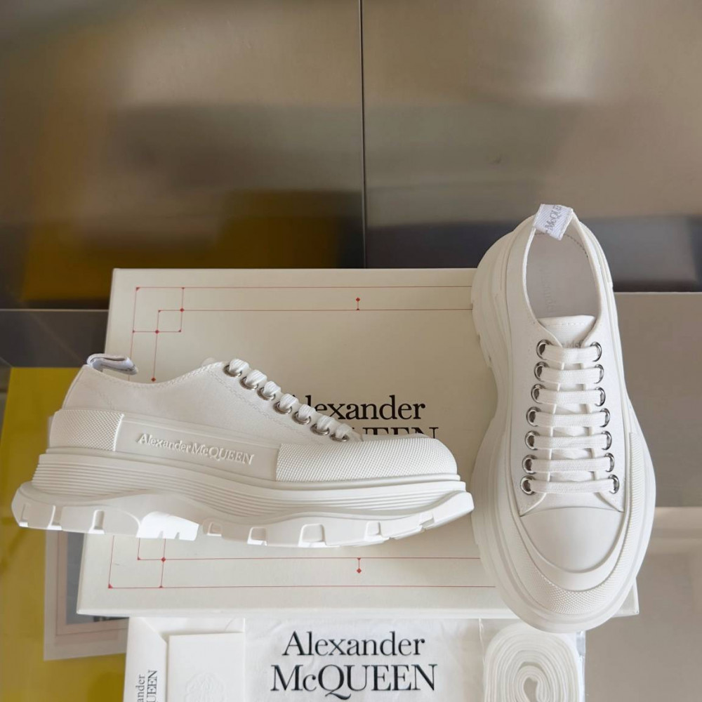 Alexander McQueen Tread Slick Alexander McQueen Tread Slick