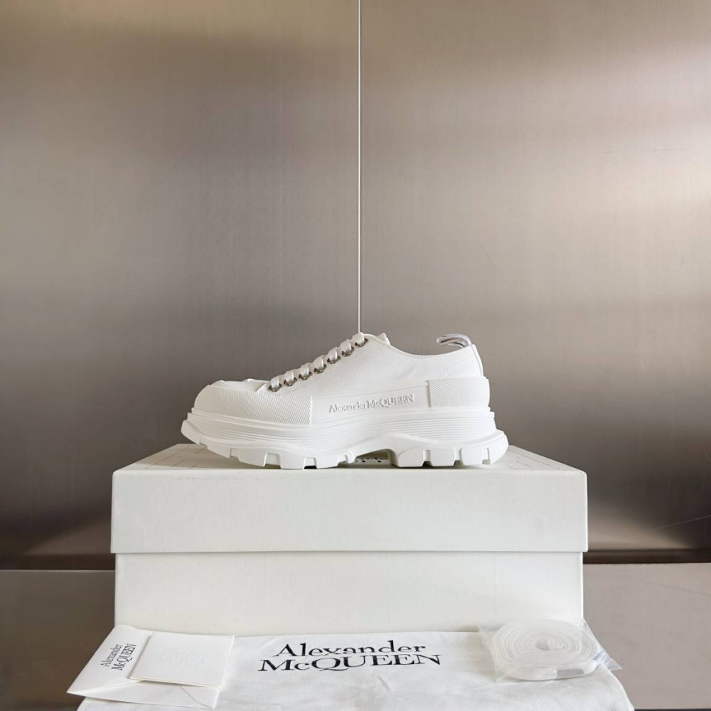 Alexander McQueen Tread Slick Alexander McQueen Tread Slick