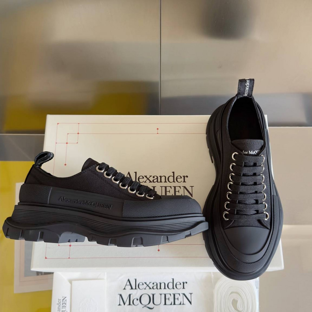 Alexander McQueen Tread Slick Alexander McQueen Tread Slick