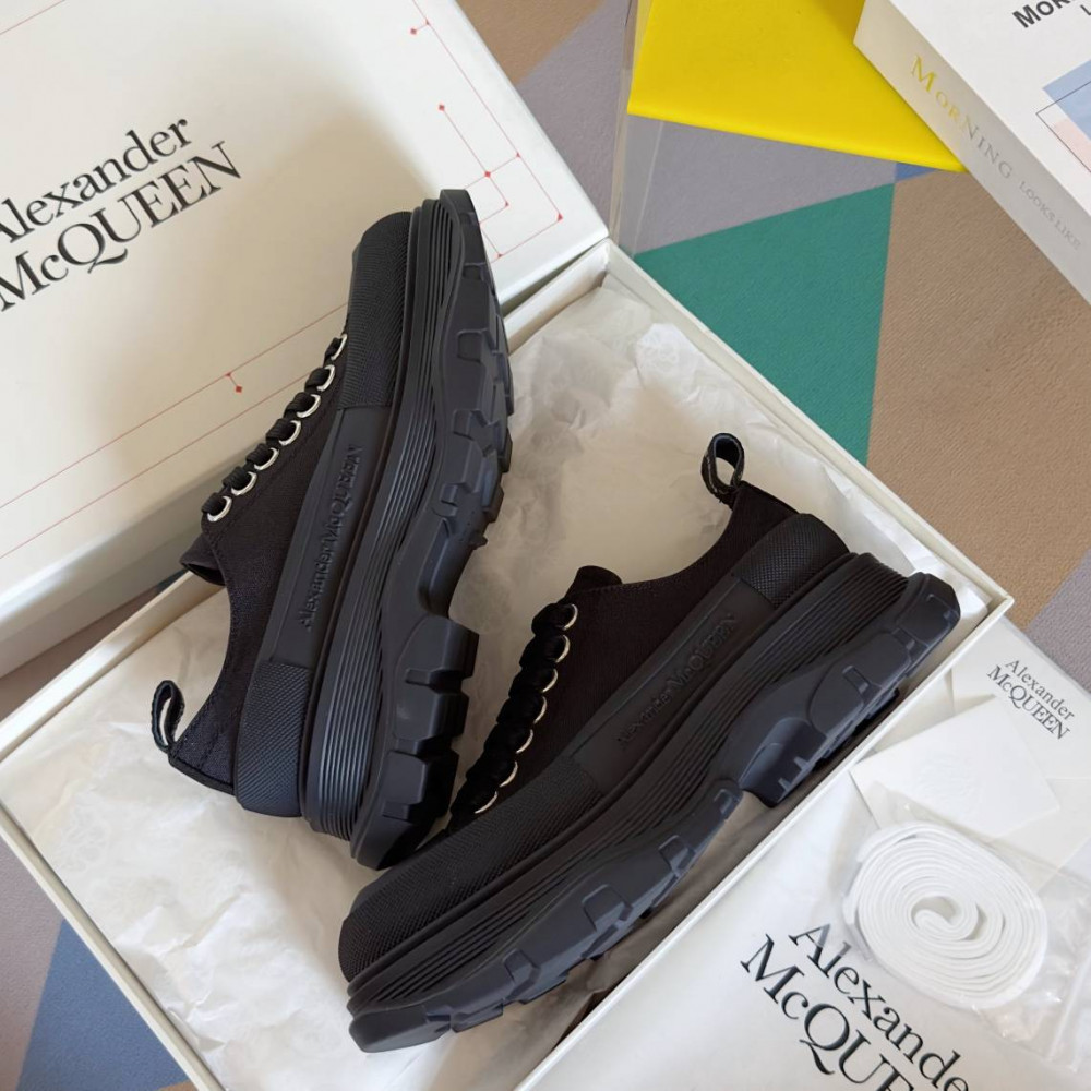 Alexander McQueen Tread Slick Alexander McQueen Tread Slick
