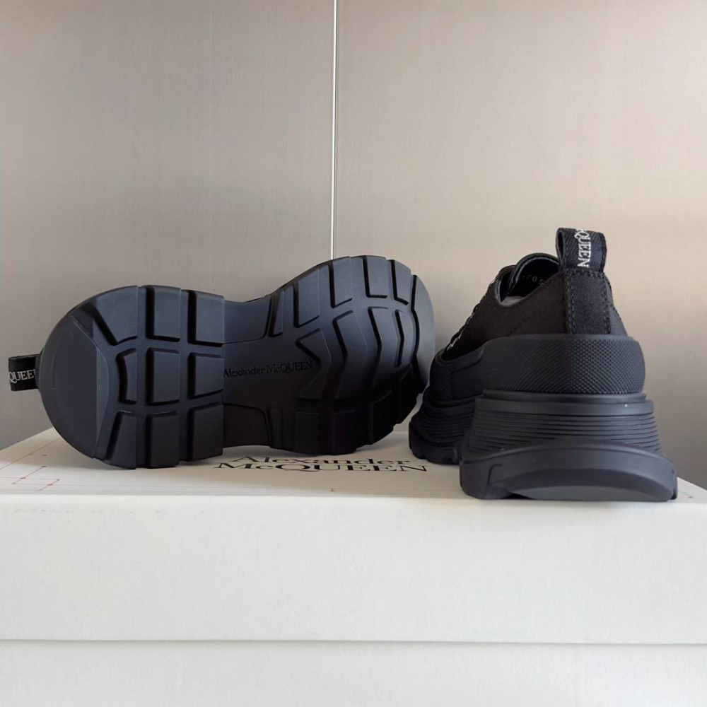Alexander McQueen Tread Slick Alexander McQueen Tread Slick