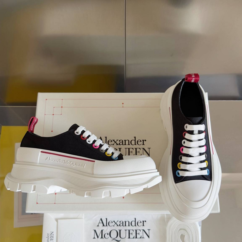 Alexander McQueen Tread Slick Alexander McQueen Tread Slick