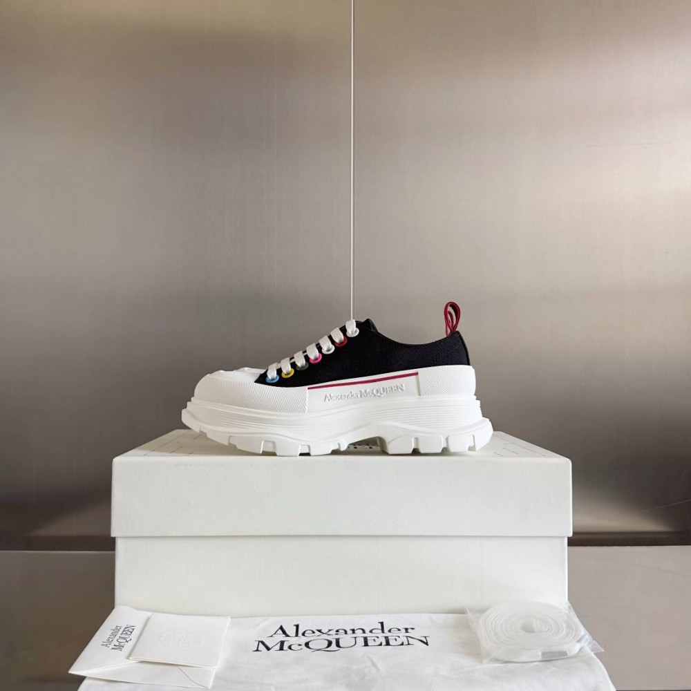 Alexander McQueen Tread Slick Alexander McQueen Tread Slick