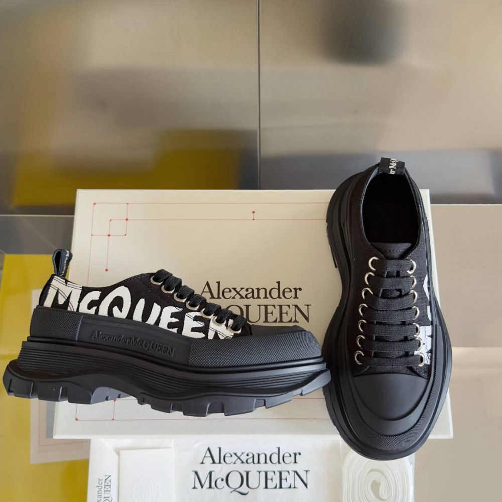 Alexander McQueen Tread Slick Alexander McQueen Tread Slick