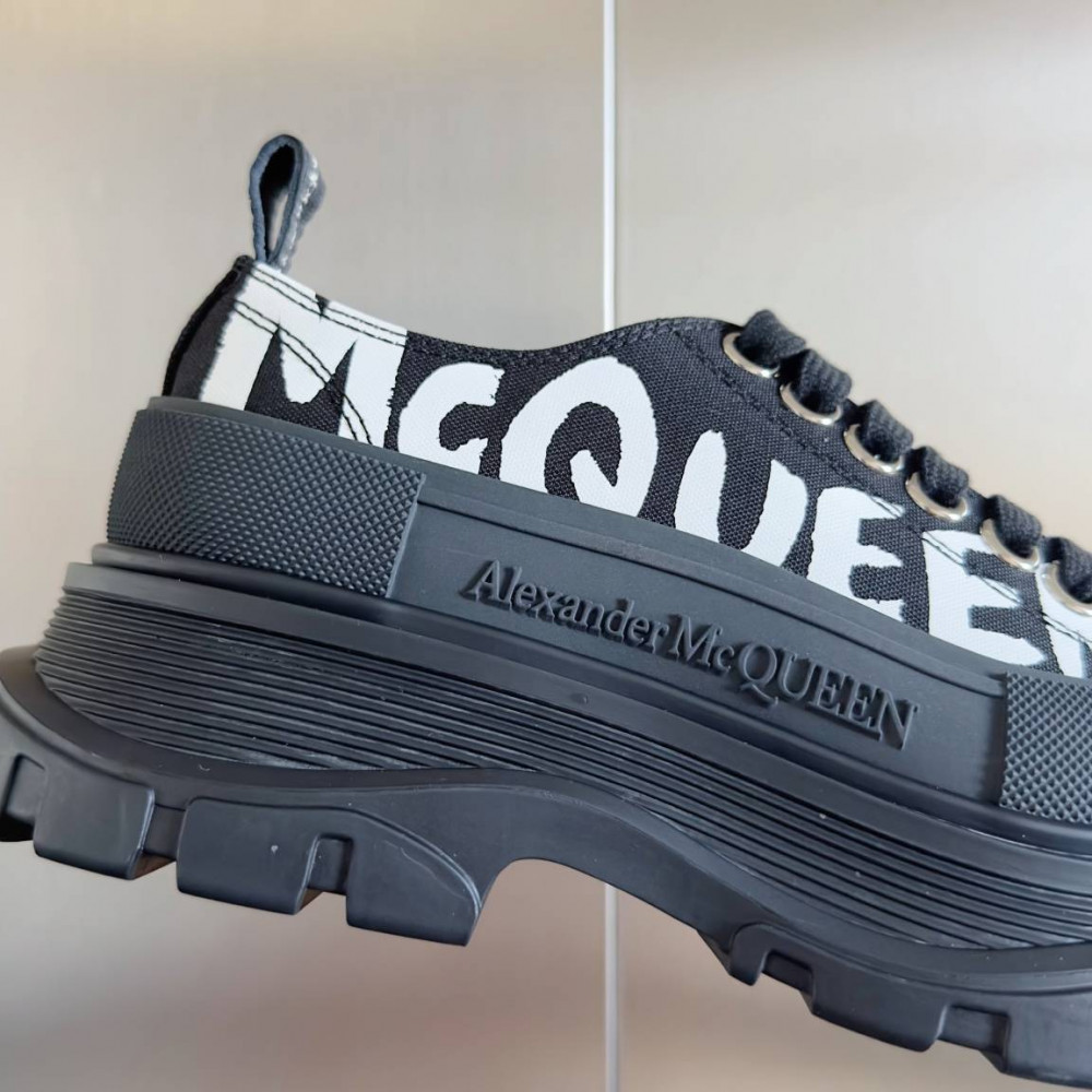 Alexander McQueen Tread Slick Alexander McQueen Tread Slick