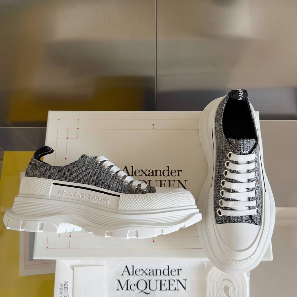 Alexander McQueen Tread Slick Alexander McQueen Tread Slick