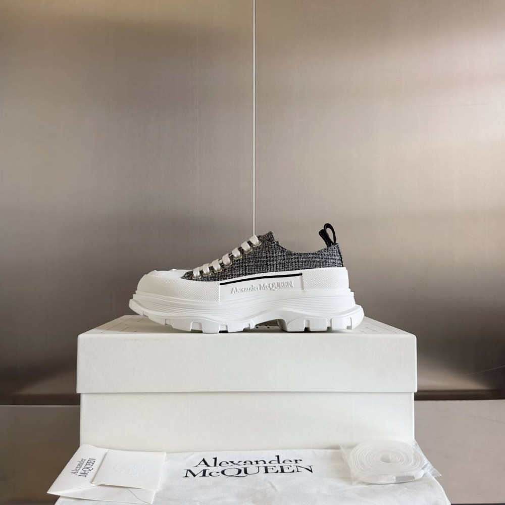 Alexander McQueen Tread Slick Alexander McQueen Tread Slick