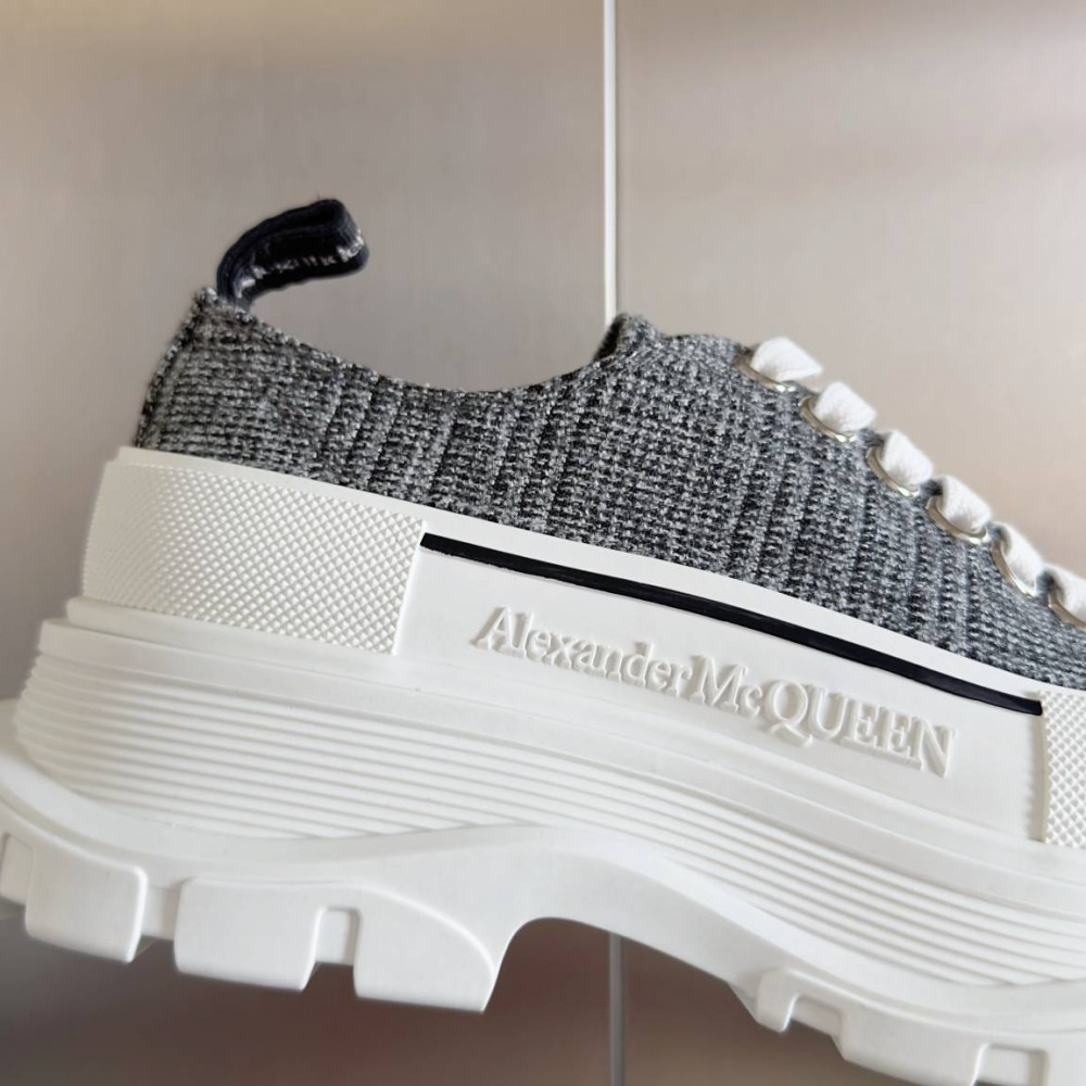 Alexander McQueen Tread Slick Alexander McQueen Tread Slick