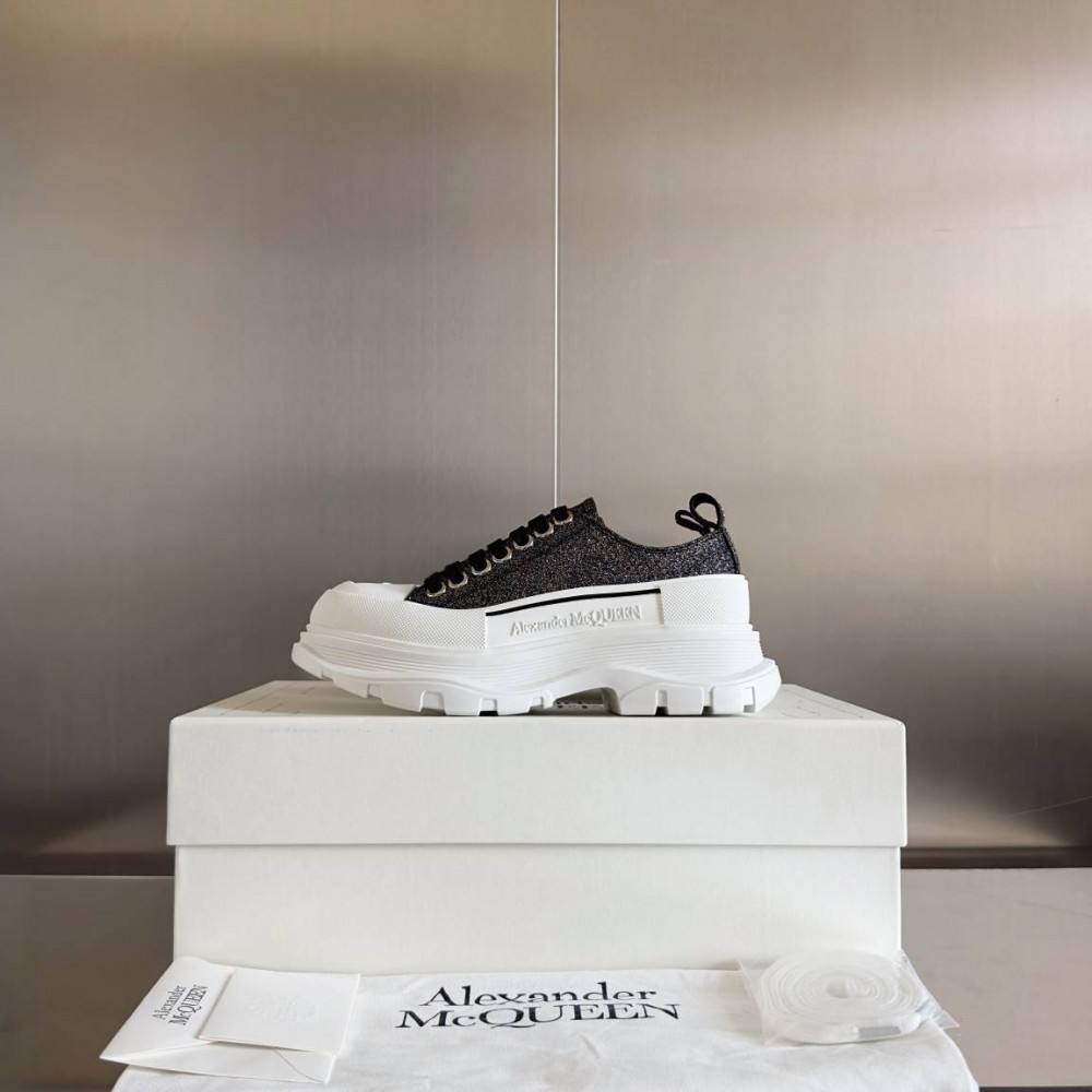 Alexander McQueen Tread Slick Alexander McQueen Tread Slick