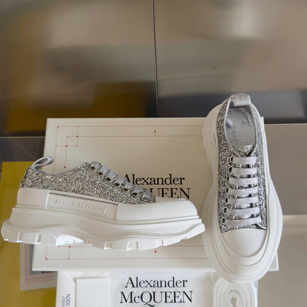 Alexander McQueen Tread Slick Alexander McQueen Tread Slick